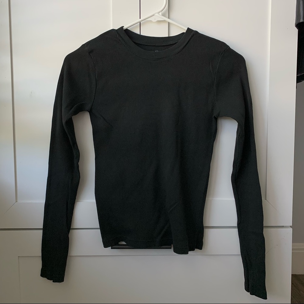 Brandy Melville Black Ribbed Long Sleeve Shirt NWT
